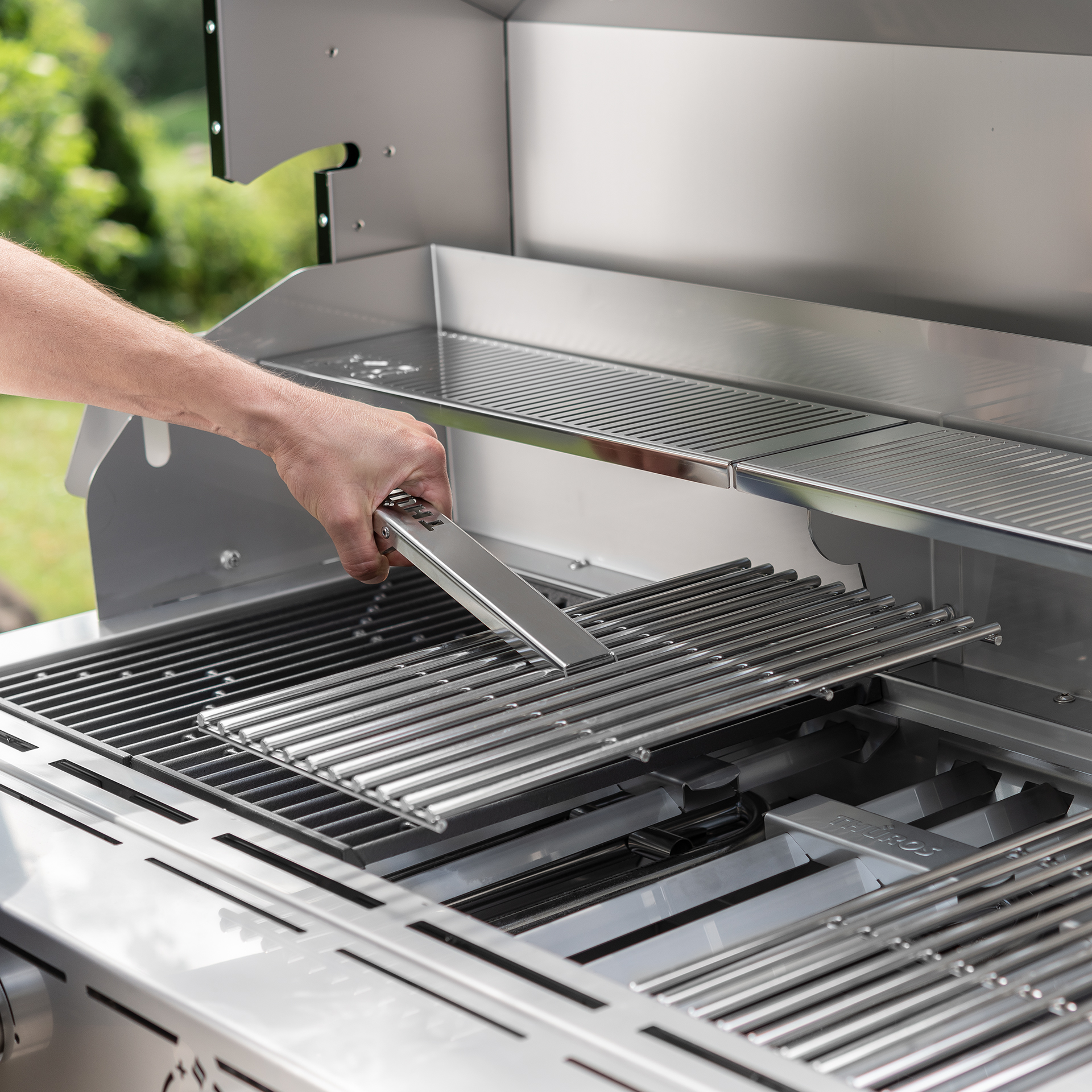 Cast iron grate for THÜROS PRO and THÜROS gas barbecue